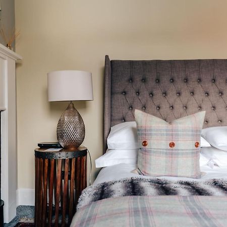 Luxury Inverness Central Apartment Private Parking Экстерьер фото